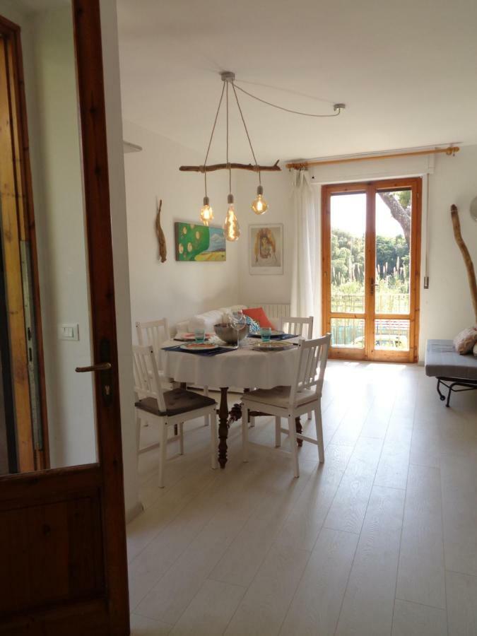 La Casa Di Nina Apartment Quercianella Ngoại thất bức ảnh